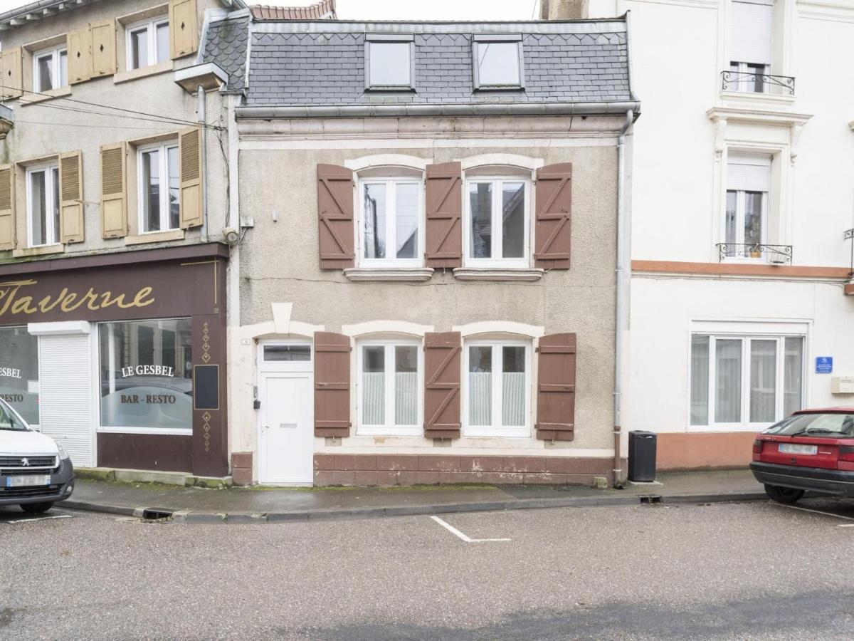 Lovely Holiday Home Near Joset Alain Dun-sur-Meuse Екстериор снимка